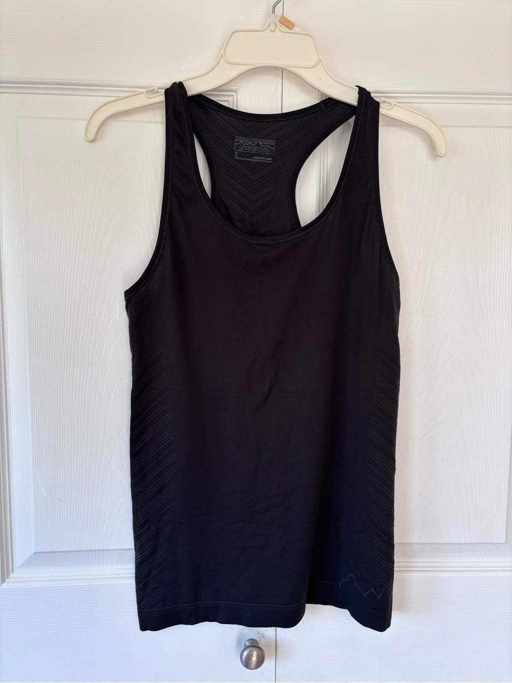 Patagonia Women’s Small Black Seamless Racerback Athletic Tank Top